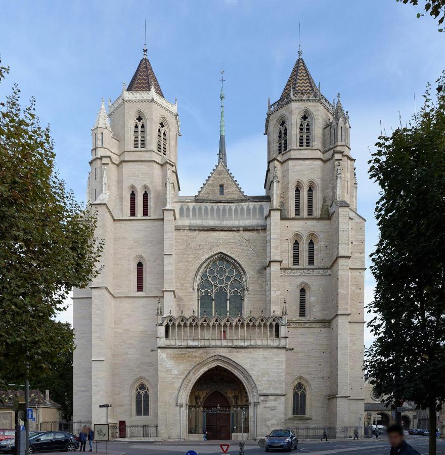 Les Cieux De Bourgogne Apartment Дижон Екстериор снимка